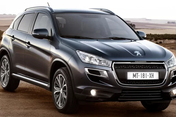 Peugeot 4008