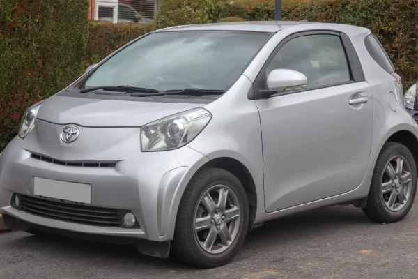 Toyota Iq