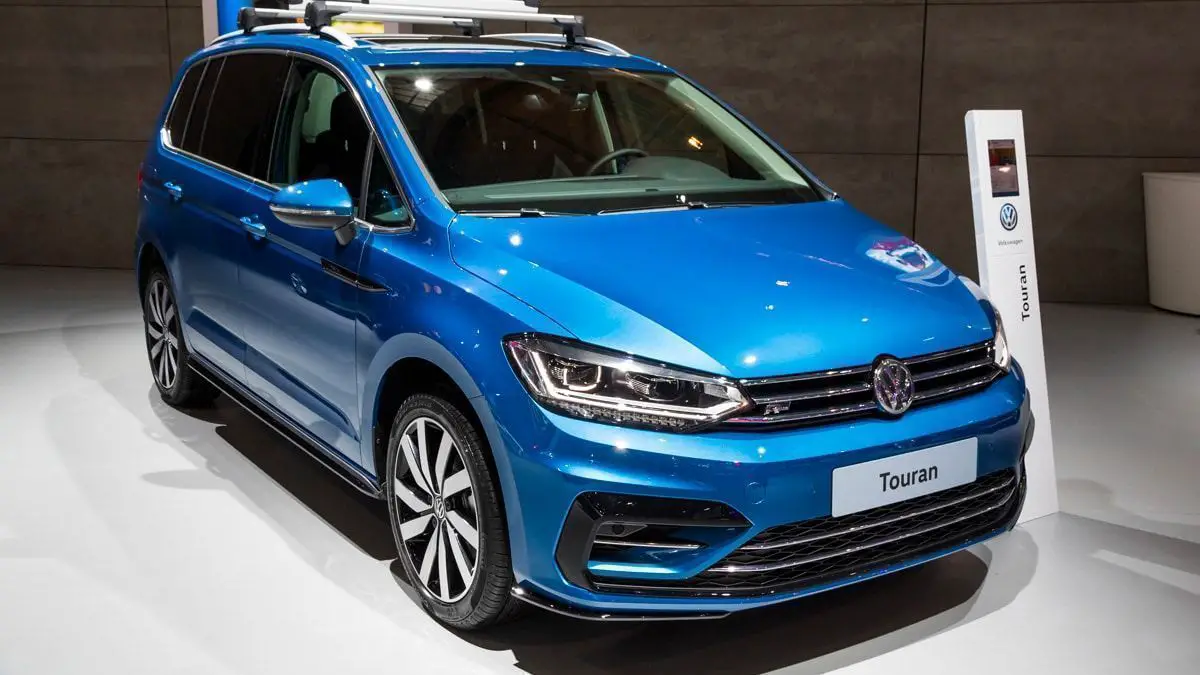 Étapes à suivre pour changer les plaquettes de frein sur la Volkswagen Touran