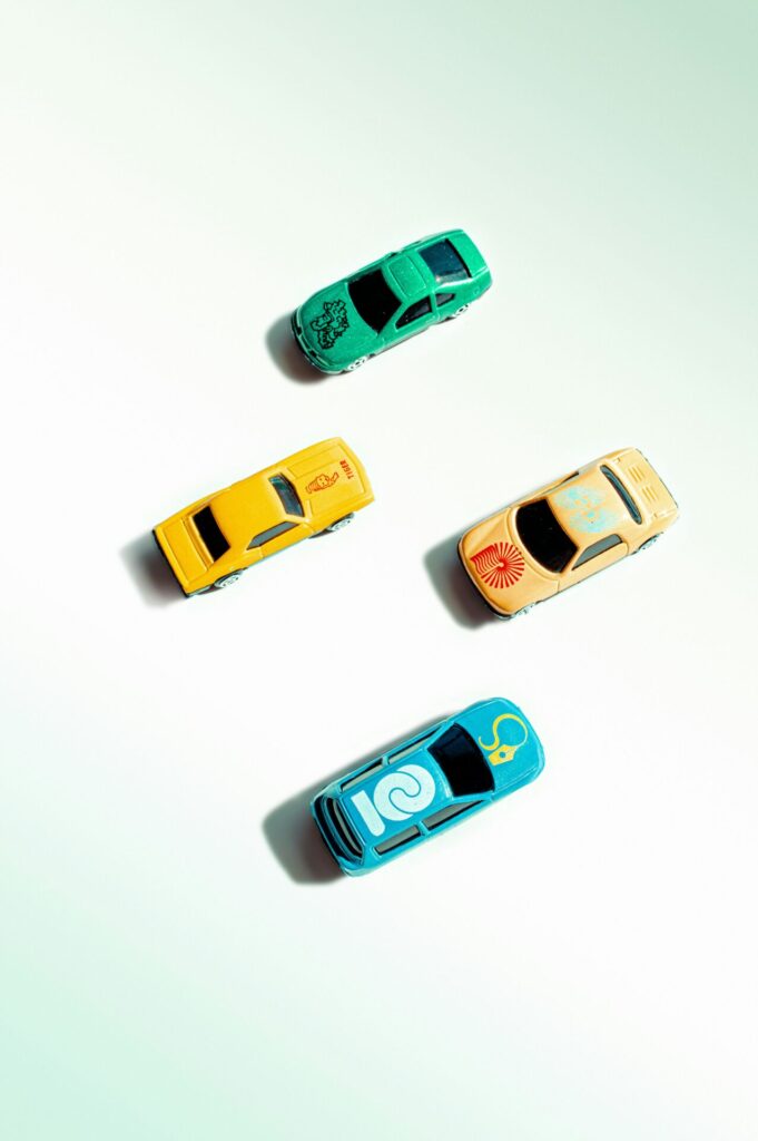 Qui sont les 3 principaux constructeurs automobiles et pourquoi ils transforment le secteur