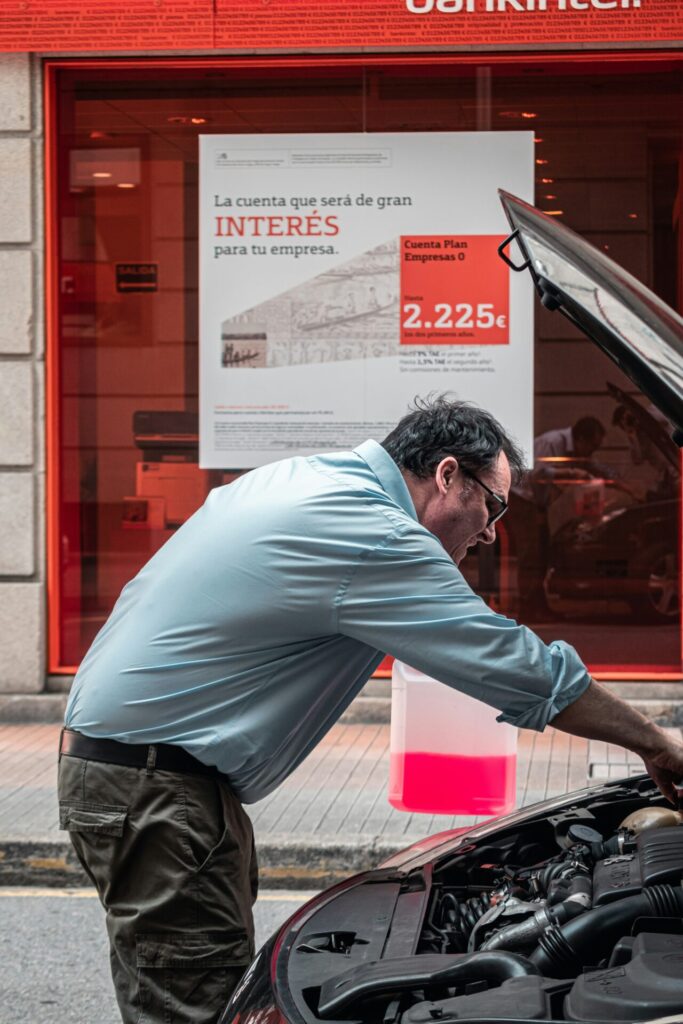 Faut-il avoir une boîte d'ampoules dans sa voiture